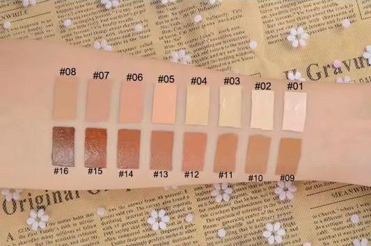 Dreams Diva Natural Water Proof Liquid Foundation SPF30